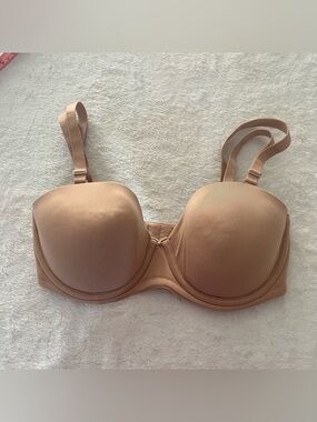 Wacoal Red Carpet Full Figure Strapless Convertible Multi Way Underwire Bra 30DD